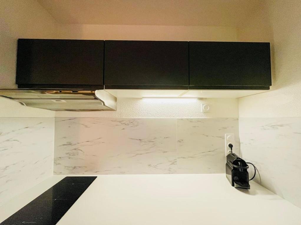 Suite Kobalt 维勒班 外观 照片